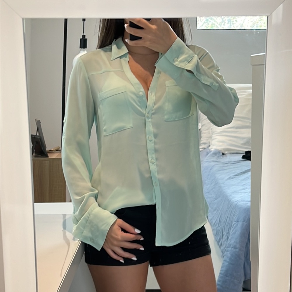Express women size XS portofino Mint button down shirt business casual elegant